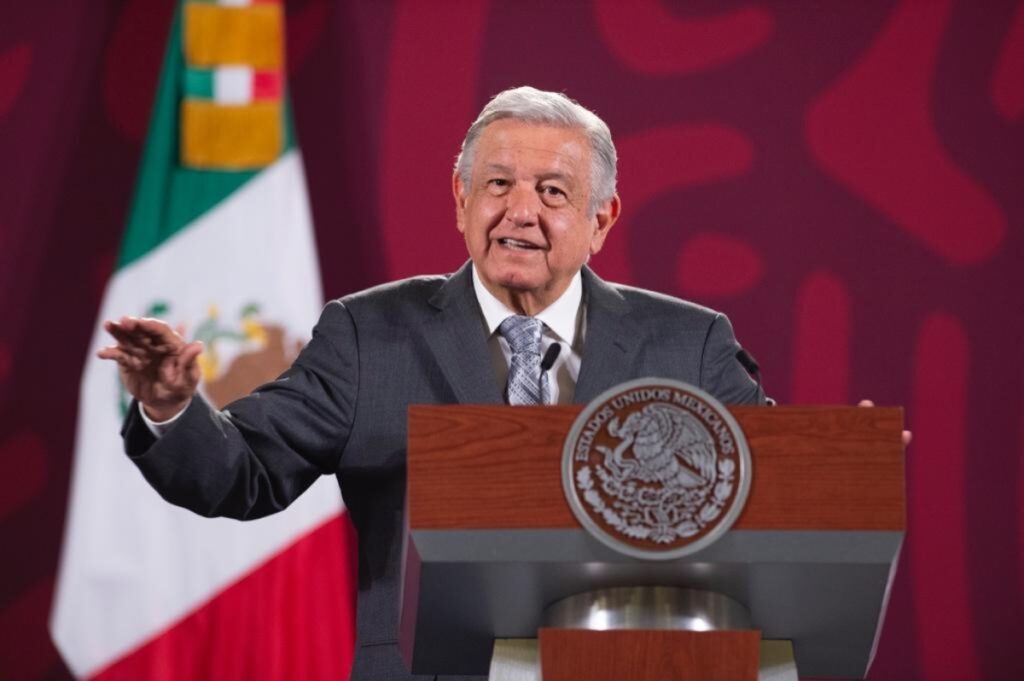 Caso Ayotzinapa: Esto dijo AMLO sobre EPN y el papel del Ejército en desaparición de los 43