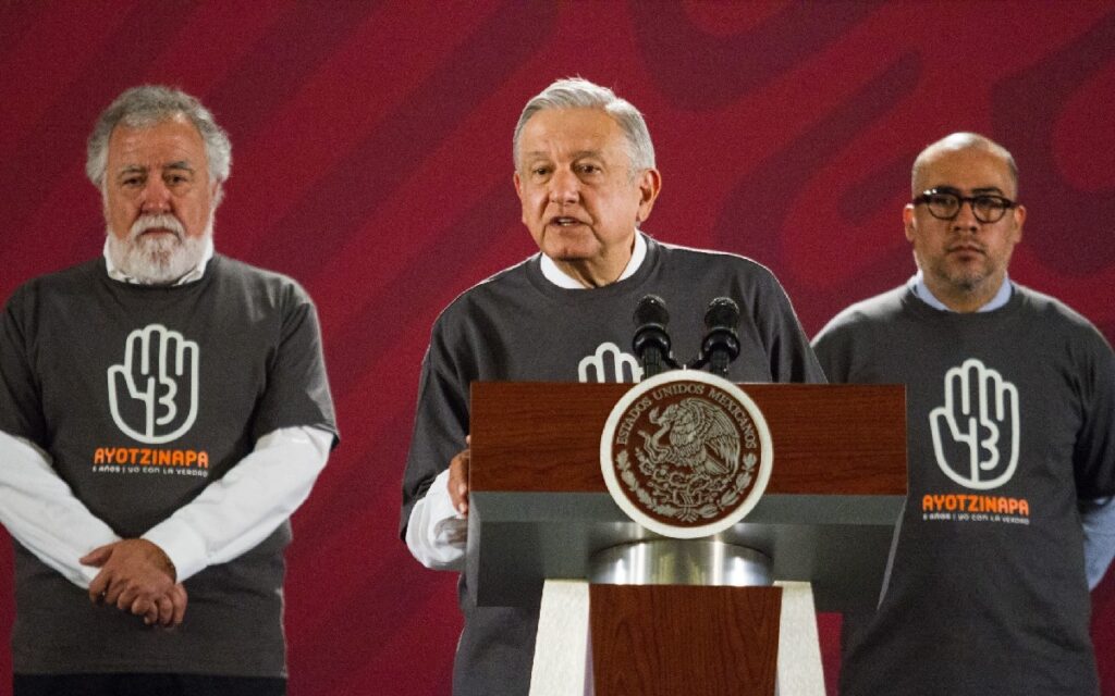 Caso Ayotzinapa no está cerrado: AMLO