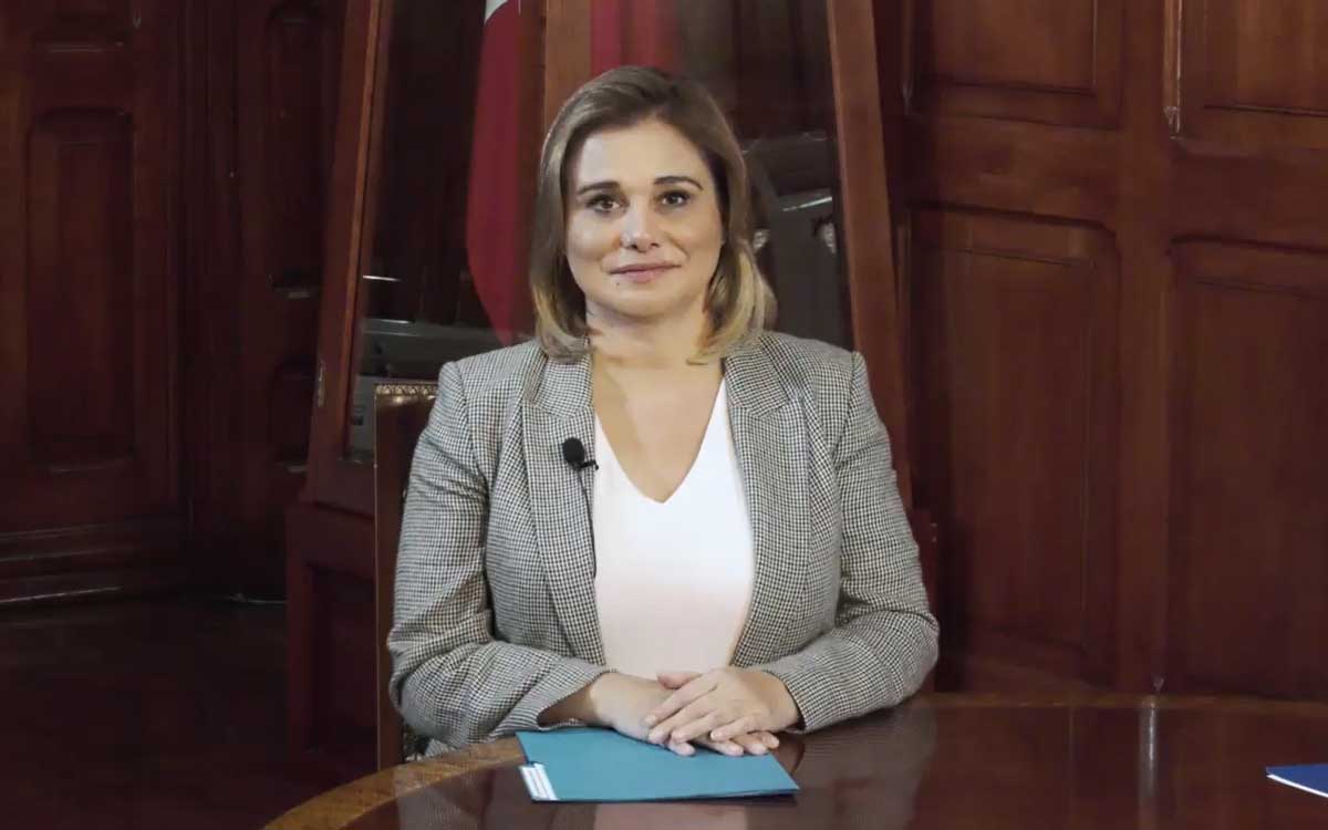 Chihuahua: Gobernadora María Eugenia Campos se someterá a cirugía inmediata por hernia hiatal