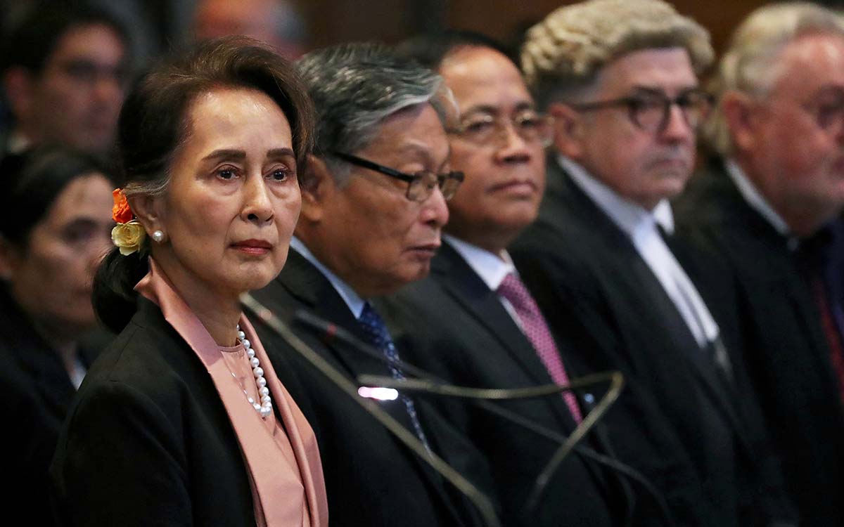 Condenan sentencia de Aung San Suu Kyi por corrupción en Myanmar y exigen su liberación