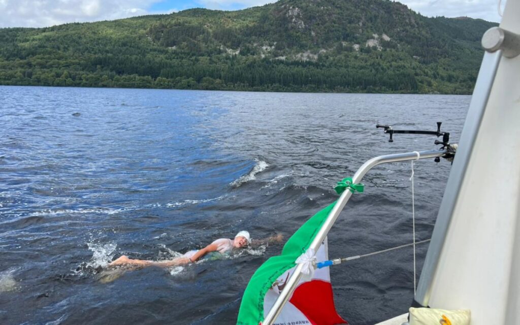 Conquista mexicana Lady Mares el Lago Ness | Videos