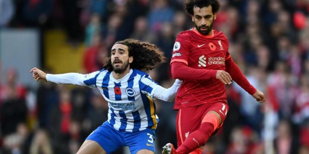 Cucurella puede facilitar la operación Marcos Alonso al Barça