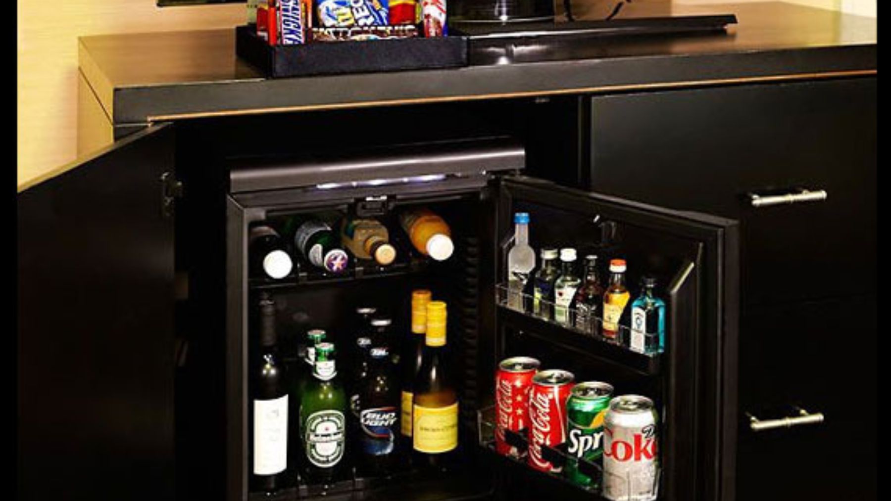 Curiosidades que desconocías sobre el minibar de los hoteles
