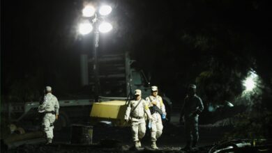 Detienen rescate de 10 mineros atrapados en Sabinas ante riesgo de colapso