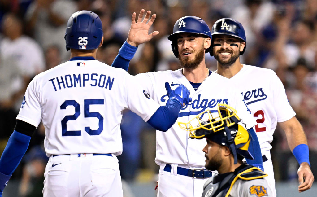 Dodgers responden a blanqueada de Cerveceros con victoria de 10-1