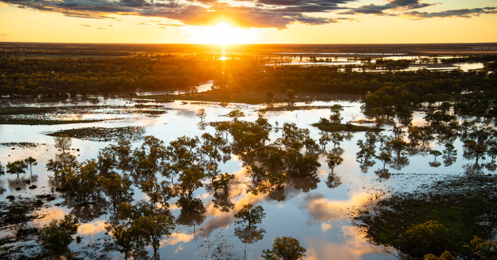 Durante mucho tiempo un rezagado climático, Australia avanza en un importante proyecto de ley para reducir las emisiones