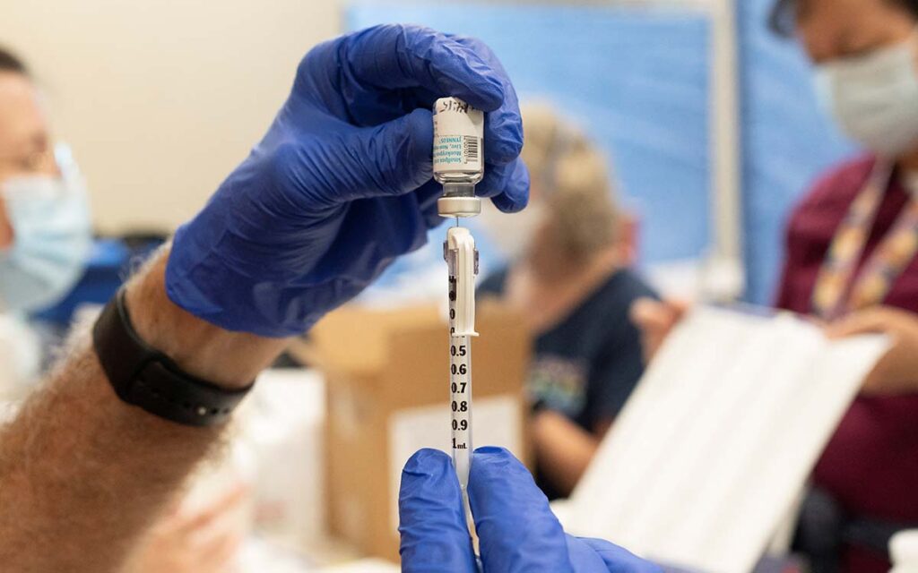 EU aumentará vacunación contra viruela del mono para comunidad LGBTQI+ en algunos estados