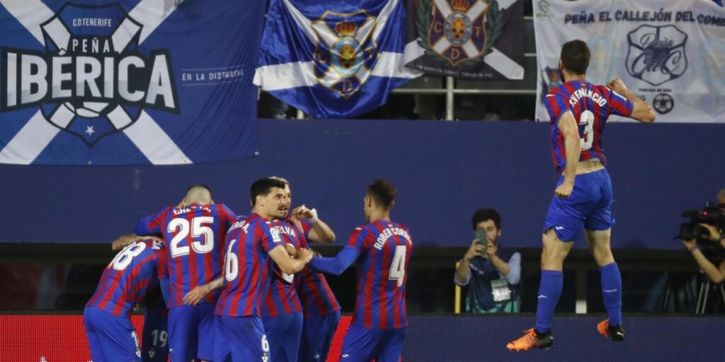 Eibar y Tenerife, duelo de altura de dos equipos con el objerivo del ascenso