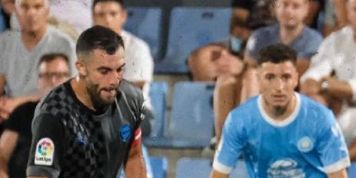 El Alavés salva un punto ante un Ibiza que estrena su casillero