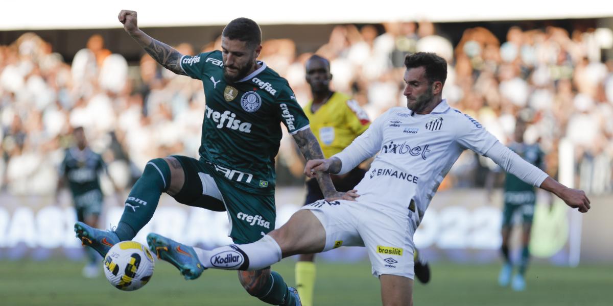 El Almería, a por Leo Baptistao