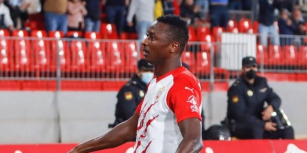 El Almería le pone precio a Sadiq