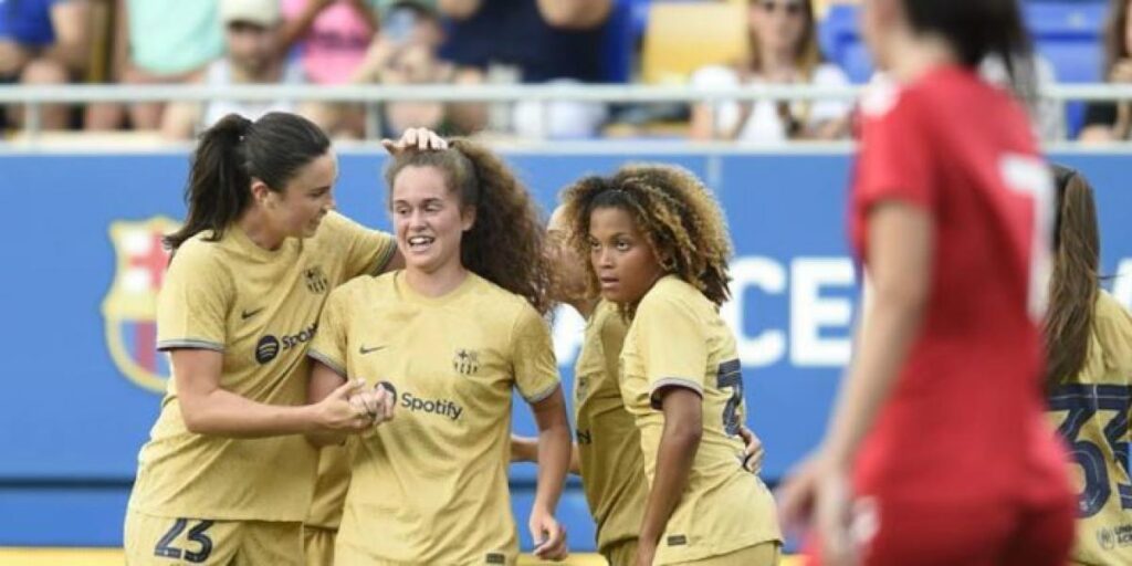 El Barça femenino se estrena con un 10-0