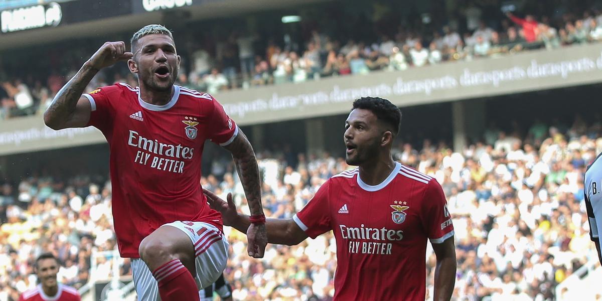 El Benfica alcanza al Porto y batacazo histórico del Sporting