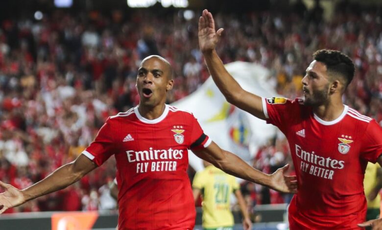 El Benfica vence y se sitúa líder