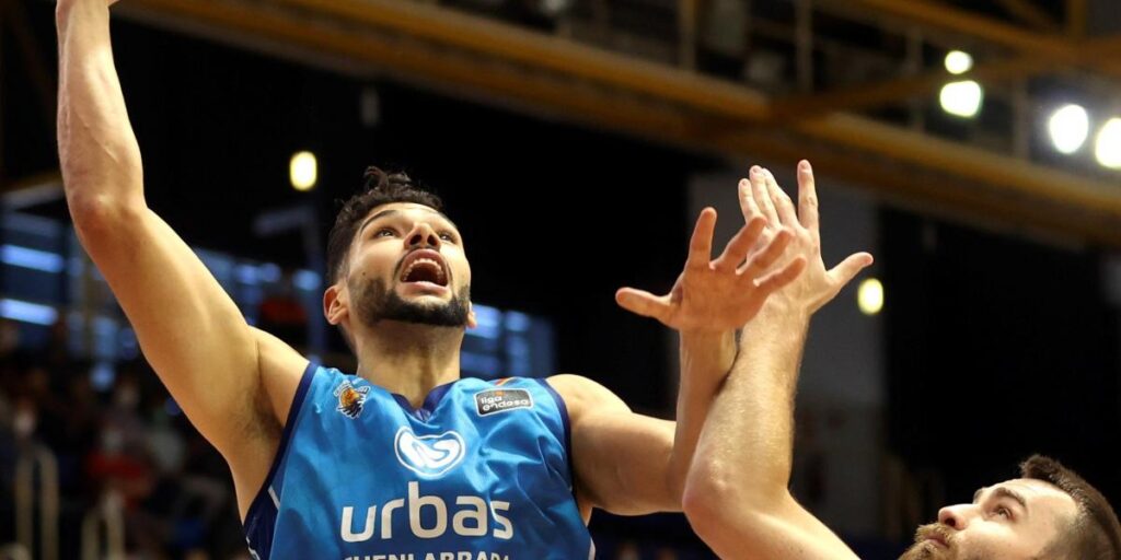 El Carplus Fuenlabrada anuncia las salidas de Meindl y Cheatham