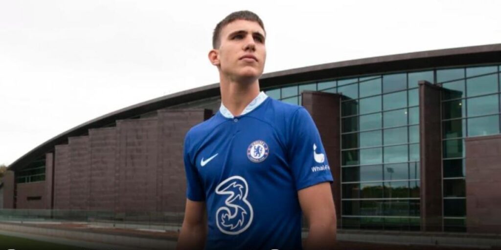 El Chelsea confirma el fichaje de Casadei