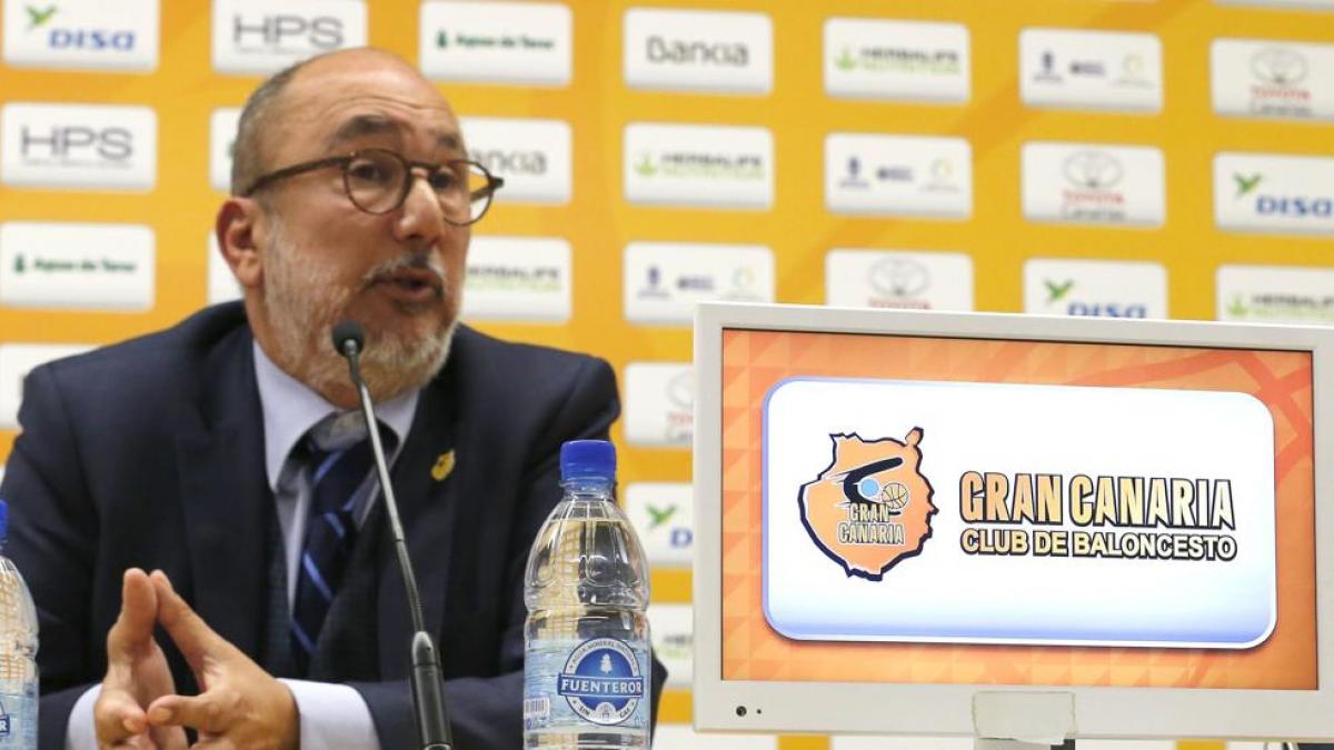 El Granca destituye a Enrique Moreno y Savané será el nuevo presidente