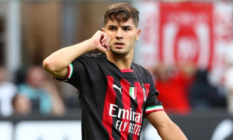 El Milan inicia la defensa del título con triunfo y un Brahim estelar