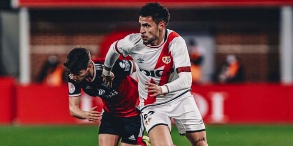 El Rayo Vallecano cede a Sergio Moreno al filial de Osasuna