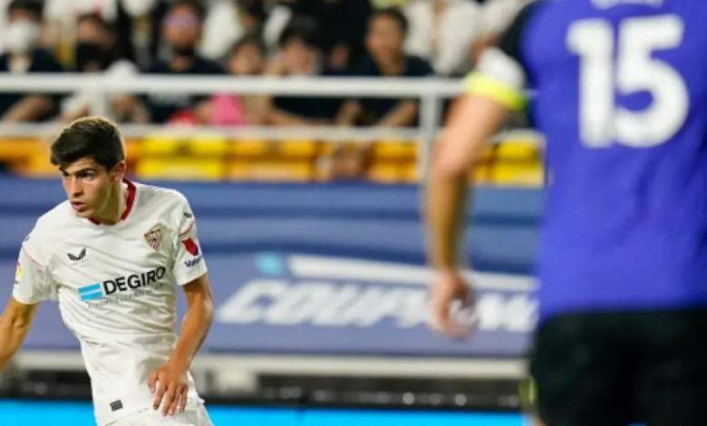El Sevilla cede a Juanlu al Mirandés