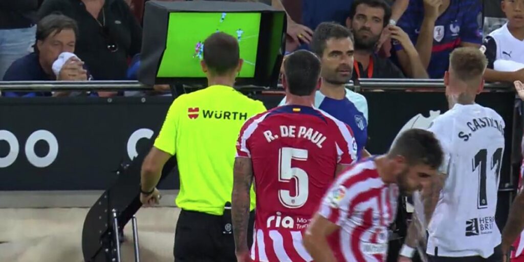 El VAR enmendó dos 'injusticias' de Cuadra Fernández