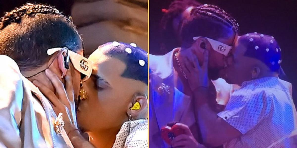 El beso de Bad Bunny con un bailarín que ha dividido las redes