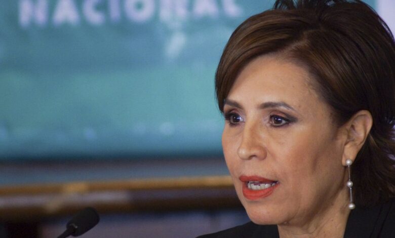 El caso contra Rosario Robles por delincuencia organizada y lavado de dinero se tambalea