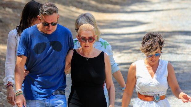 Ana Rosa Quintana junto a Joaquín Prat y Sonsoles Ónega / Gtres