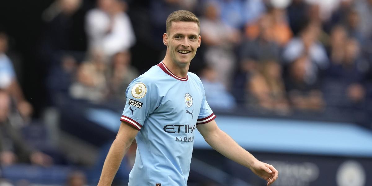 El ex azulgrana Sergio Gómez debuta en partido oficial con el City