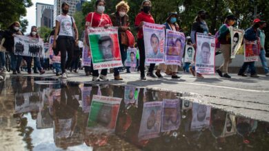 El grupo de expertos del ‘caso Ayotzinapa’ marca distancias con el informe presidencial