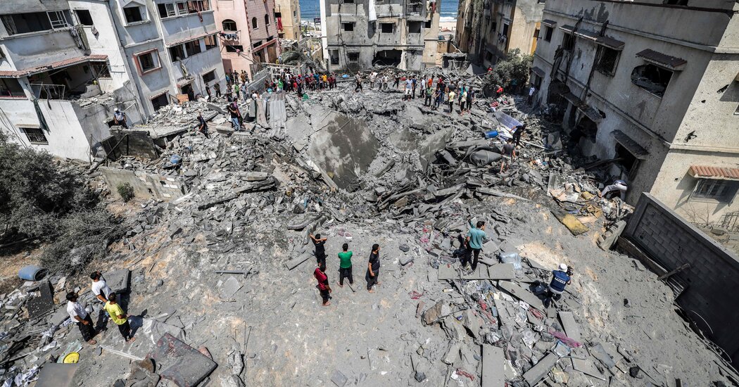 El intercambio es el mayor estallido en la franja en un año.