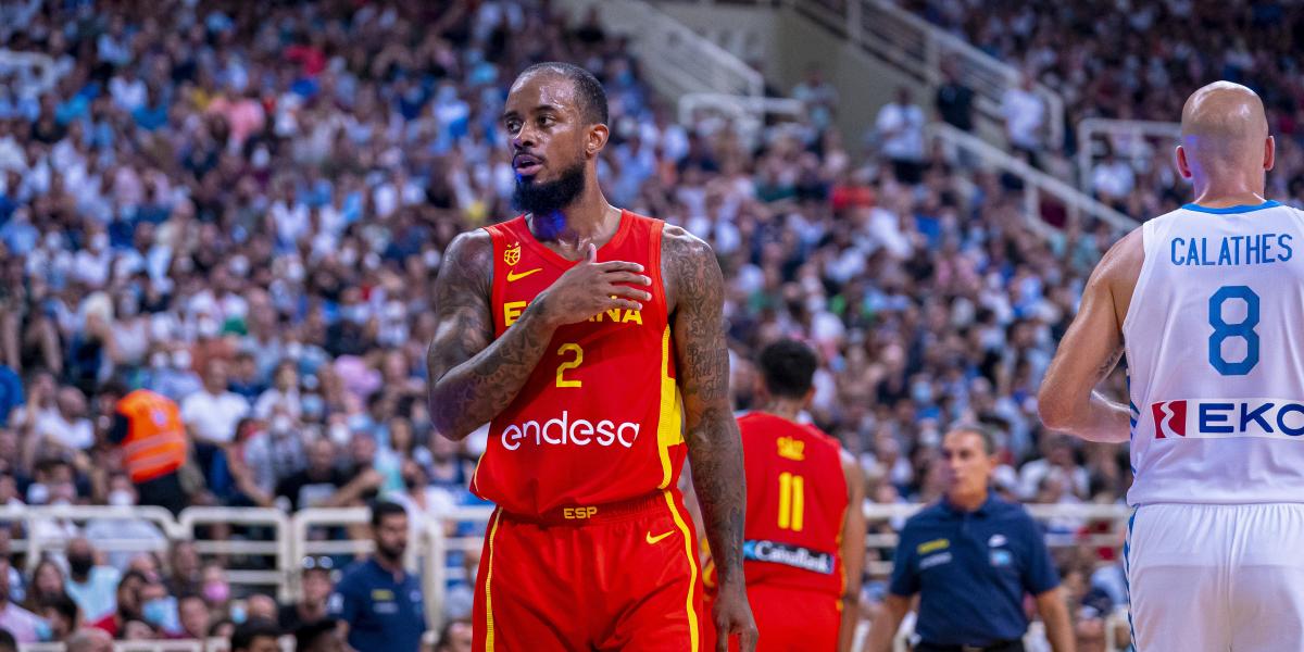 El nacionalizado Lorenzo Brown debuta con derrota y siete puntos con España