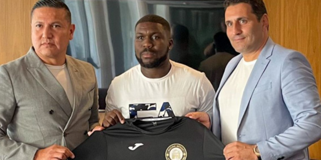 El nuevo equipo del trotamundos Royston Drenthe