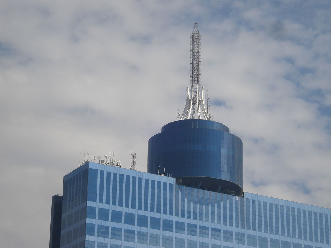 El restaurante giratorio más grande del mundo