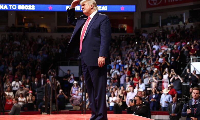El show de Trump, el aplauso de Putin
