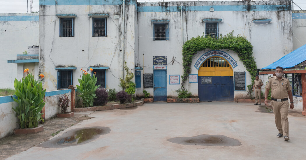 En India, 11 condenados por violación y asesinato en el caso de Bilkis Bano quedan libres