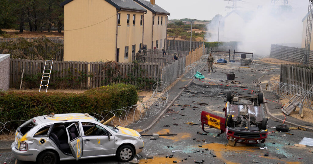 En Inglaterra, los reclutas ucranianos se entrenan para las batallas de primera línea