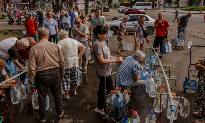 En Mykolaiv, devastada por la guerra, los ucranianos buscan informantes
