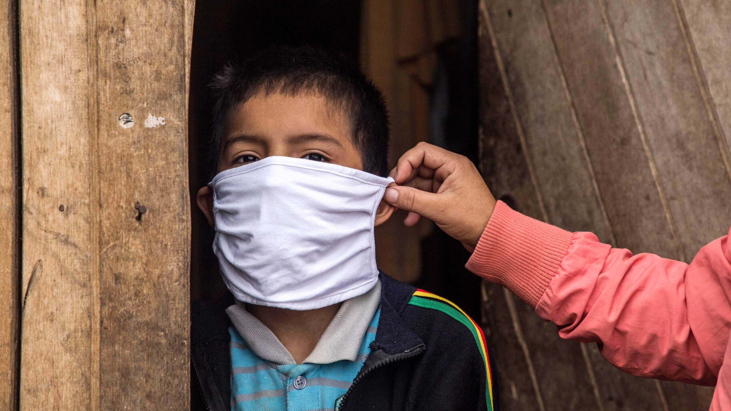 En Perú ya no serán obligatorias las mascarillas para niños en las escuelas