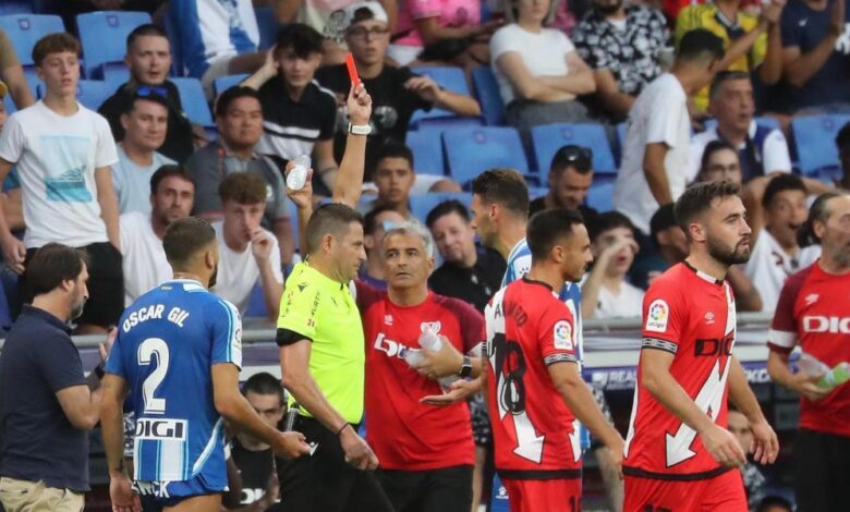 Espanyol-Rayo, un expulsado por bando