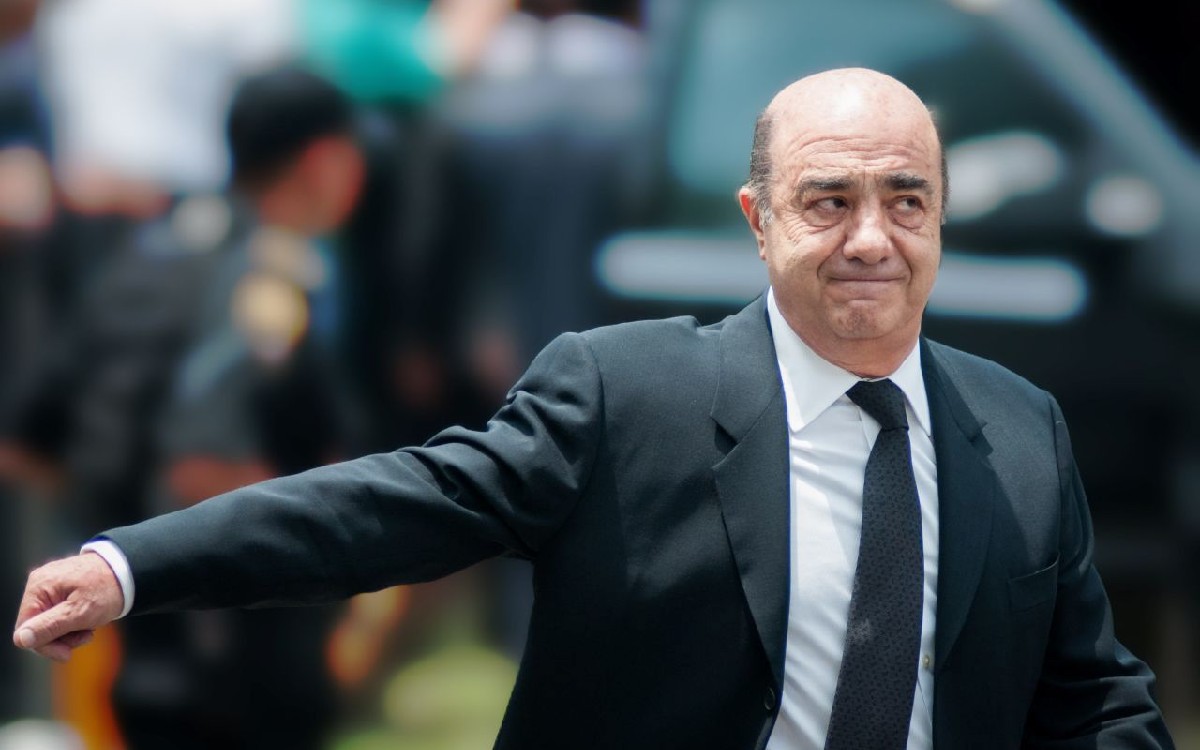 Estas son las reacciones sobre la detención de Murillo Karam | Tuits