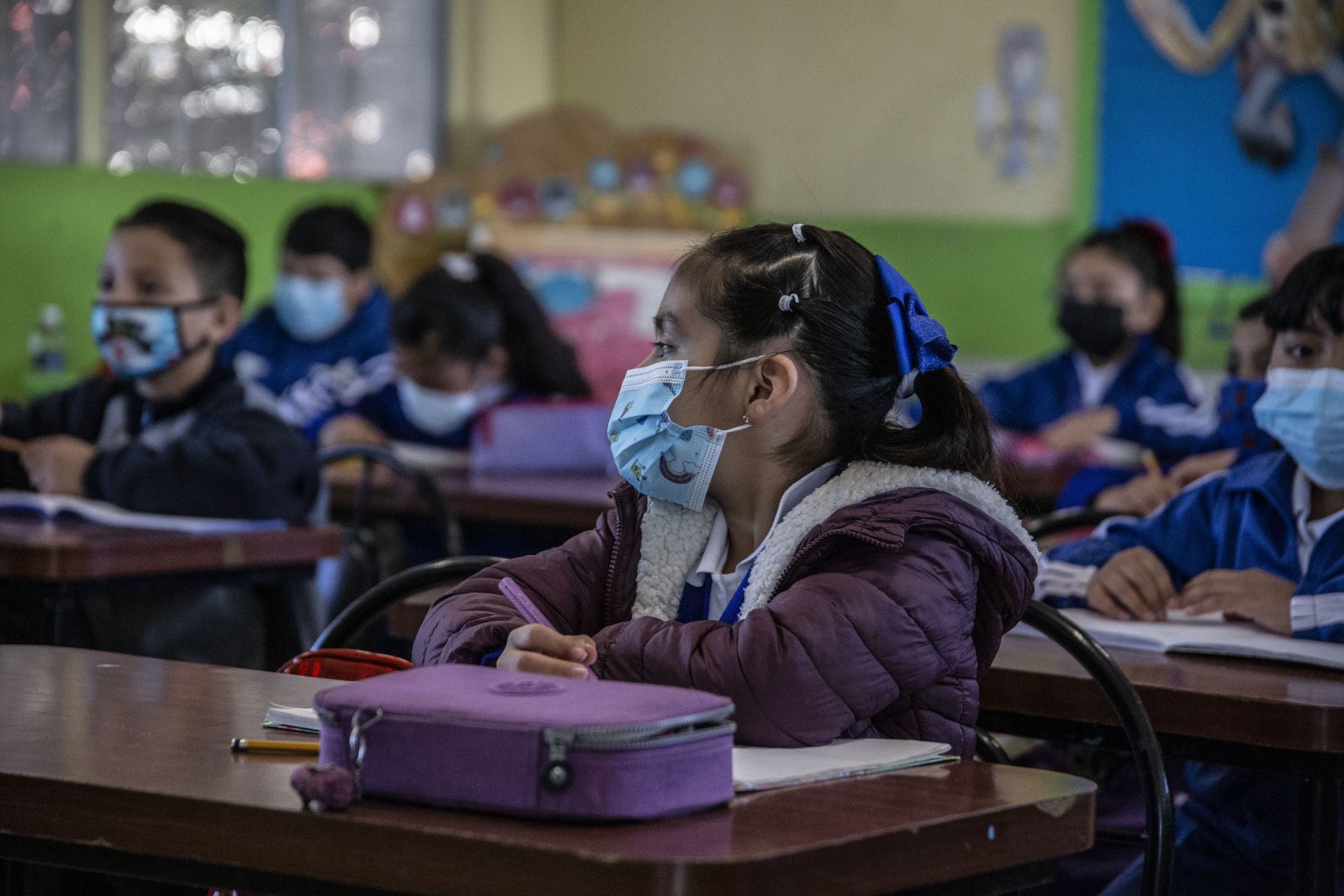 Estos son los cubrebocas prohibidos por la SEP en este regreso a clases