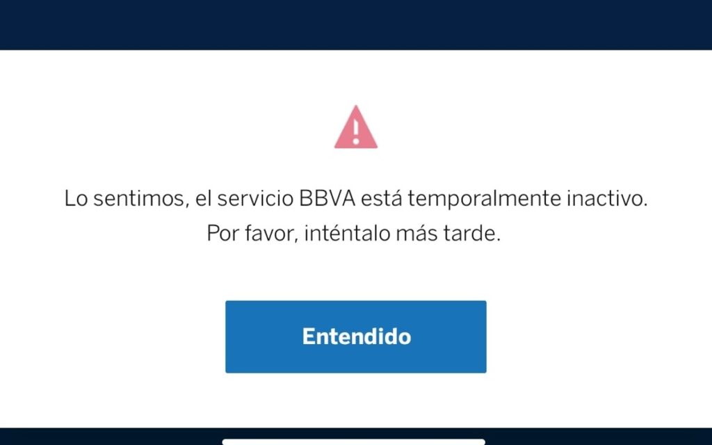Fallan aplicación y cajeros de BBVA; banco se disculpa y trabaja para darle solución | Tuits