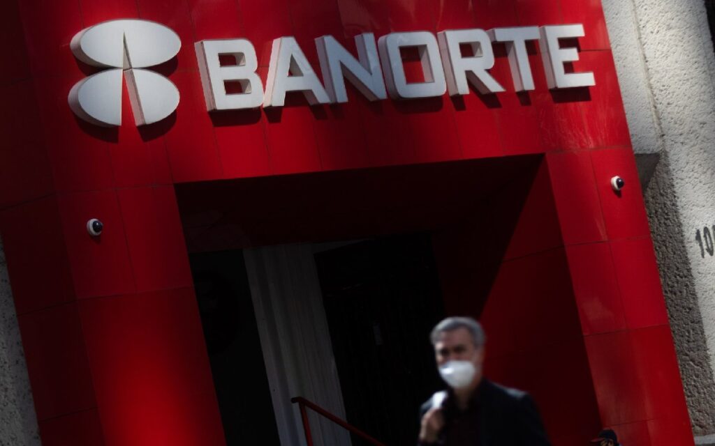 Filtran 1.4 GB de información personal de clientes de Banorte