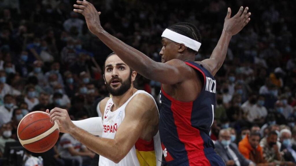 Frank Ntilikina se cae del EuroBasket