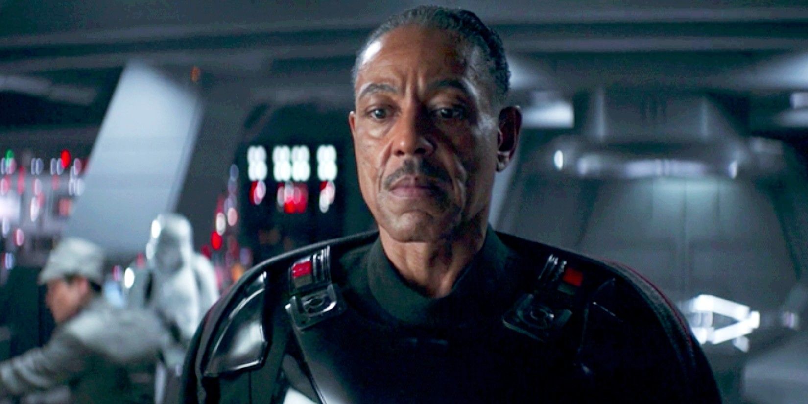 Giancarlo Esposito se ha reunido con Marvel y quiere interpretar al Profesor X de MCU