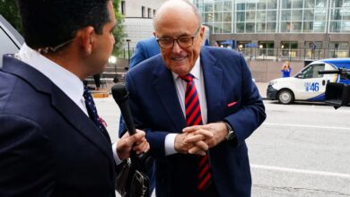 Giuliani, exabogado de Trump, declara como investigado ante un tribunal por el intento de fraude electoral en Georgia