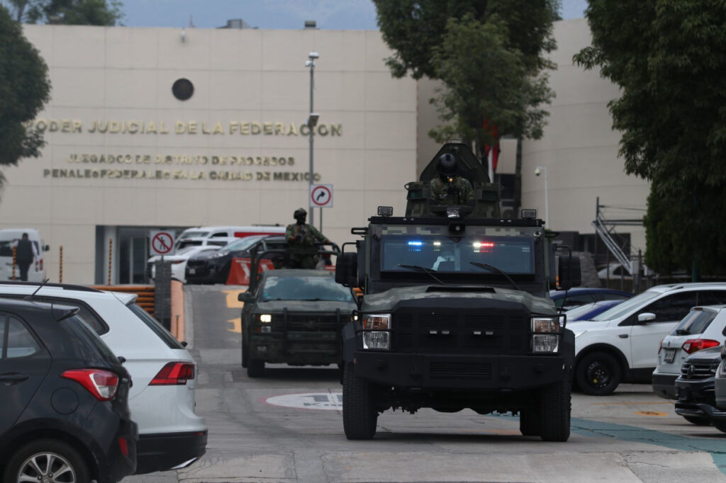 Gobierno federal debe garantizar seguridad de jueces en lugar de militarizar seguridad y restringir derechos humanos: abogado Caballero Ochoa