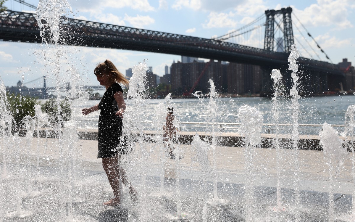 Hallan virus de la polio en aguas residuales de Nueva York