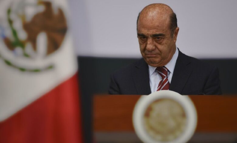 Inicia audiencia de Murillo Karam; 6 víctimas de tortura lo señalan como presunto responsable